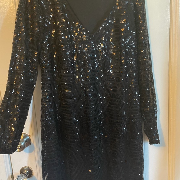 Bright Lights Dress-Black - Picture 12 of 15